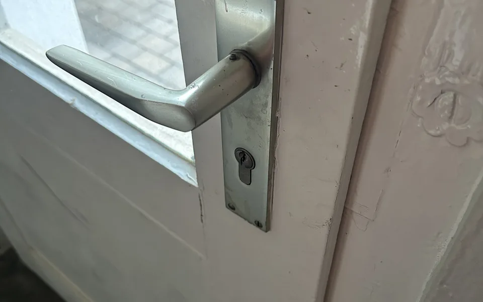 Eingefrorenes Schloss richtig öffnen